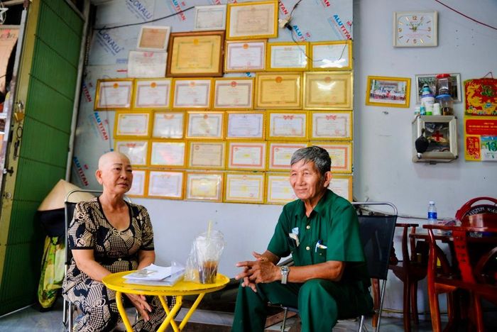 Bà Hồng