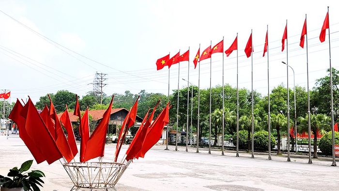 Cảnh quan xanh, sạch, đẹp trước Nhà thi đấu TDTT tỉnh