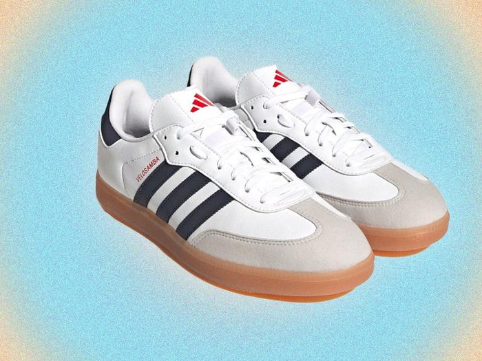  Trong Q1/2024, các mẫu giày adidas Samba có tỷ lệ cháy hàng tới 420%. Ảnh: GQ. 