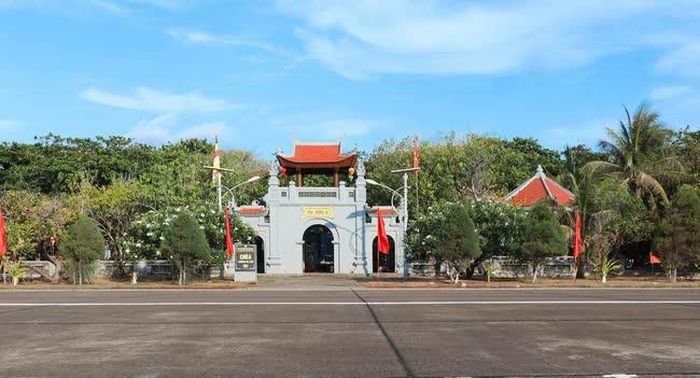 Chùa Trường Sa, nơi gửi gắm mong ước của quân, dân trên đảo