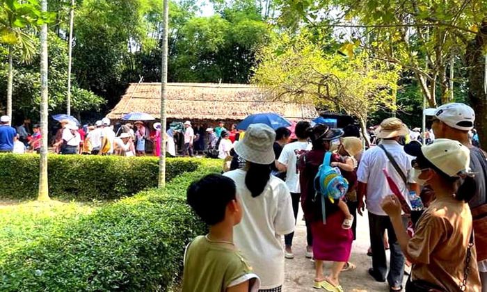 Quê Bác những ngày tháng 5