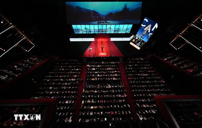  Toàn cảnh lễ khai mạc LHP Cannes ở Cannes, miền Nam Pháp ngày 14/5/2024. (Ảnh: AFP/TTXVN) 