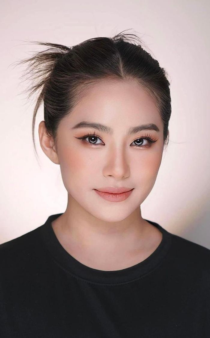 Từng là gương mặt triển vọng, sáng giá của làng nhạc Việt, nhưng có thời điểm cô tạm dừng sự nghiệp để điều trị chấn thương