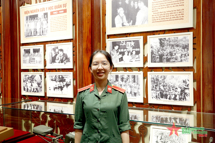 Thượng sĩ Trần Ngọc Minh Châu, học viên Lớp DH52D, Hệ 4, Học viện Quân y.
