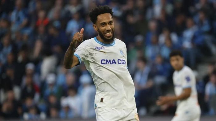 Aubameyang hồi xuân tại Marseille.