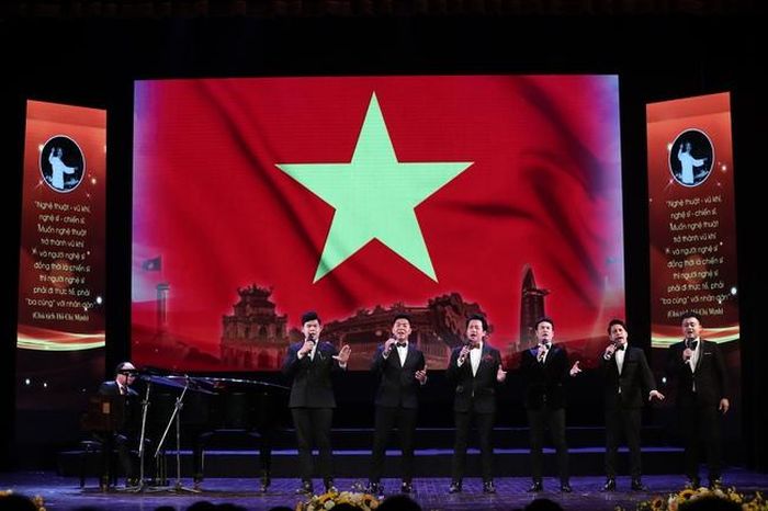 Chương trình biểu diễn tại buổi lễ phát động