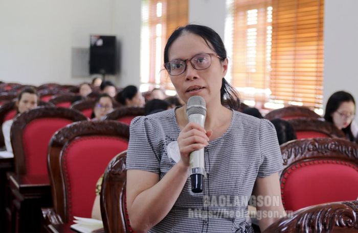 Đại diện doanh nghiệp nêu ý kiến tại hội nghị