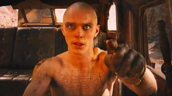 Nhân vật Nux (Nicholas Hoult) trong phim "Mad Max: Fury Road"