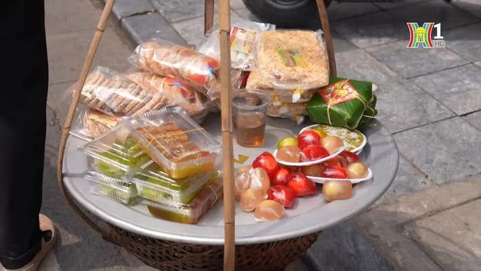Thức quà dân dã đậm hương vị ẩm thực Hà Thành.