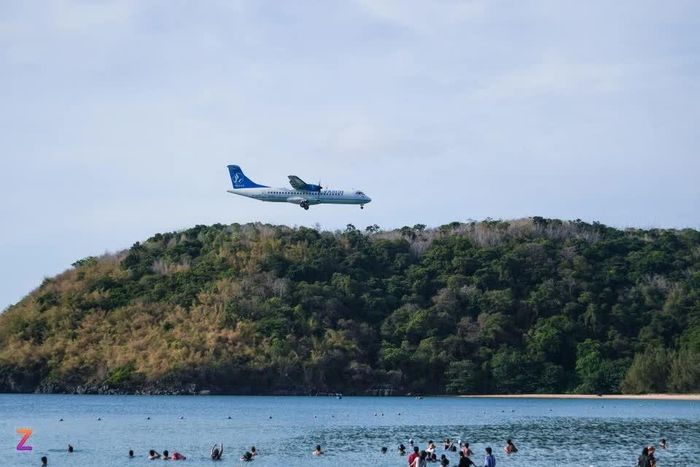 Từ đầu tháng 4 khi Bamboo Airways dừng đường bay Côn Đảo, sân bay này chỉ còn đón tàu bay của Vietnam Airlines và VASCO với đường bay từ TP.HCM và Cần Thơ. Ảnh: Linh Huỳnh.