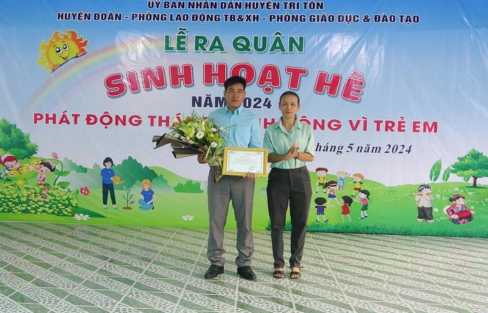 Tri ân nhà tài trợ