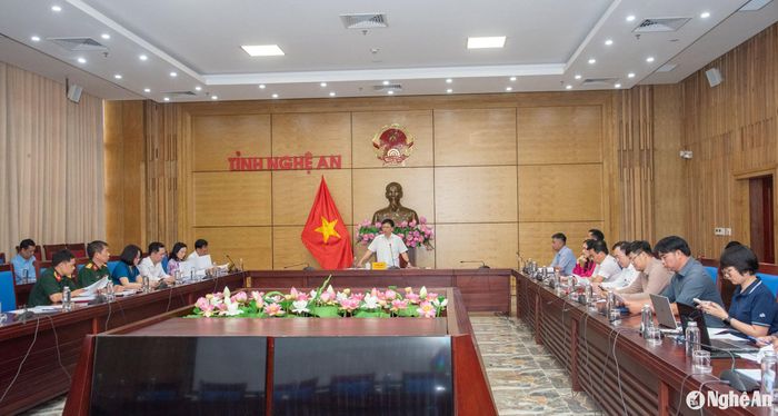 Toàn cảnh cuộc họp rà soát công tác chuẩn bị tổ chức Giải Marathon Nghệ An năm 2024 “Hành trình về Làng Sen”. Ảnh: Minh Quân