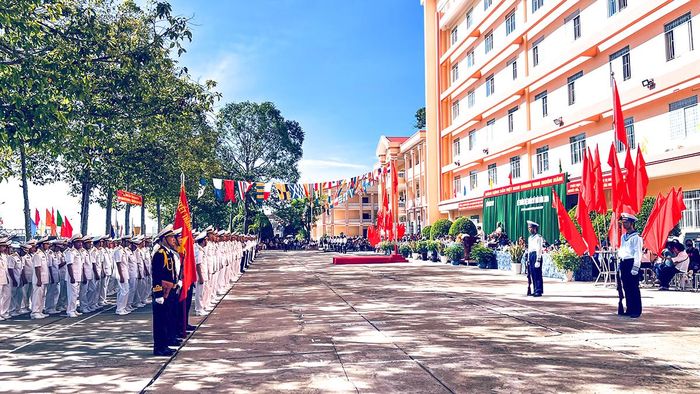 Quang cảnh lễ tuyên thệ tại Lữ đoàn 962