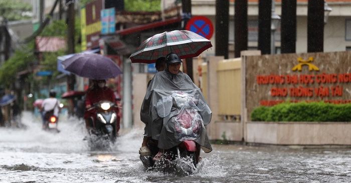 Dự báo thời tiết hôm nay Hà Nội tiếp tục mưa rất to. Ảnh minh họa.