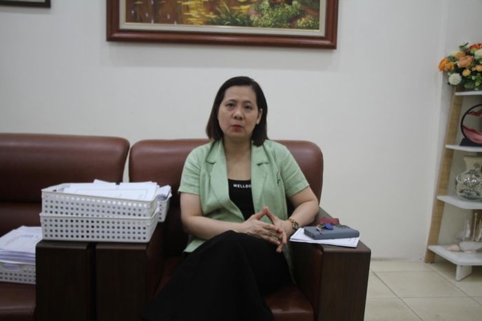  Cô Đặng Ngọc Tú, Hiệu phó Trường THPT Kim Liên (ảnh Trinh Phúc). 