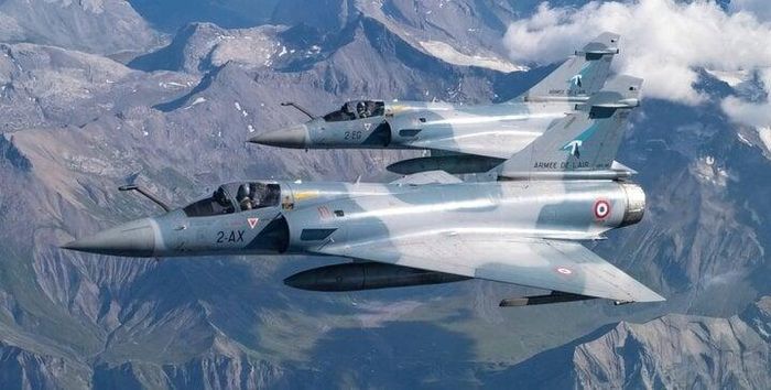Tiêm kích Mirage 2000-5 của không quân Pháp.