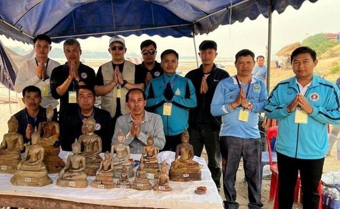 Các pho tượng Phật hầu hết được làm bằng đồng - Ảnh: Truyền hình Quốc gia Lào