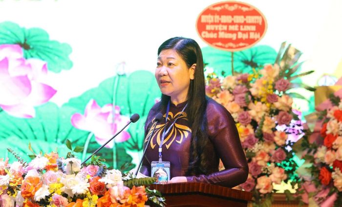 Chủ tịch Ủy ban Mặt trận Tổ quốc thành phố Hà Nội Nguyễn Lan Hương tham dự đại hội.Ảnh: Hoàng Sơn/Hanoimoi.