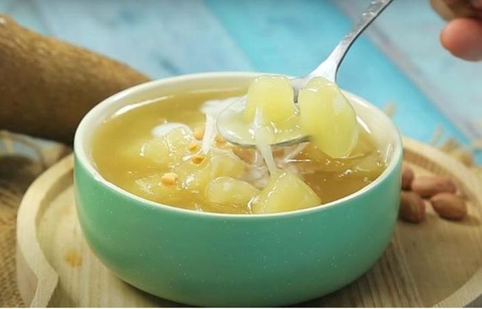 Chè sắn là món ăn bình dân, giá rẻ nhưng ngon không thua kém bất cứ món chè Việt nào. (Ảnh: BHX)