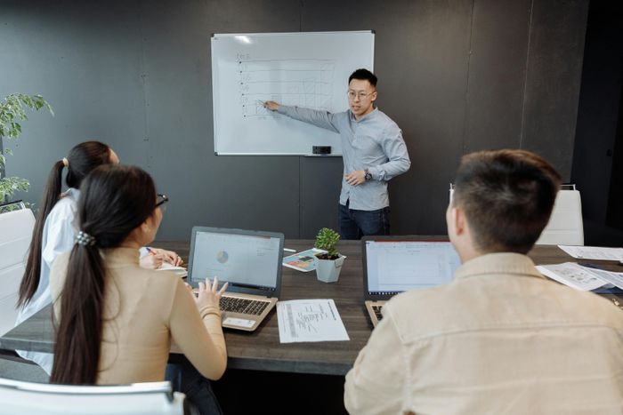  Việc thể hiện sự trân trọng đối với những phản hồi mang tính xây dựng sẽ khuyến khích sếp duy trì cách tiếp cận tích cực trong tương lai. Ảnh minh họa: Thirdman/Pexels. 