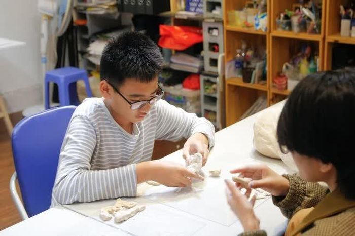 Lee Nguyễn SaeHae tại lớp học Tòhe Fun
