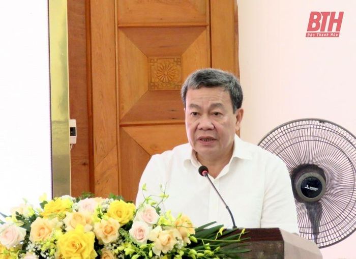 Bí thư Huyện ủy Thọ Xuân Lê Đình Hải phát biểu tại buổi gặp mặt