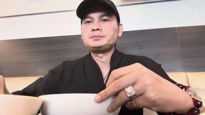NSƯT Kim Tiểu Long tôn trọng sự riêng tư của gia đình.