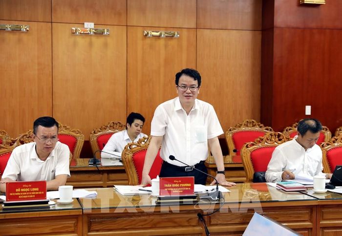 Thứ trưởng Bộ Kế hoạch và Đầu tư Trần Quốc Phương phát biểu tại buổi làm việc với lãnh đạo tỉnh Lạng Sơn cùng các sở, ban, ngành, địa phương của tỉnh. Ảnh: Văn Đạt - TTXVN