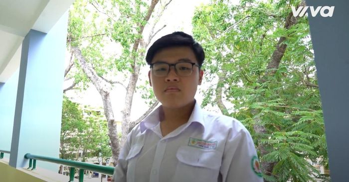 Nam sinh Trần Thiện Nhân 
