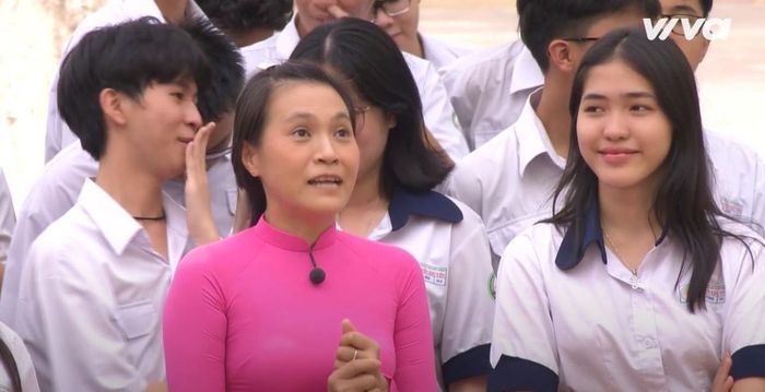 Cô giáo của Thanh Tú
