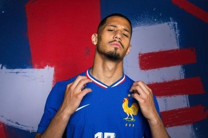  William Saliba: Hòn đá tảng nơi trung tâm hàng thủ của tuyển Pháp được định giá 67,5 triệu Bảng dù anh mới 23 tuổi. 