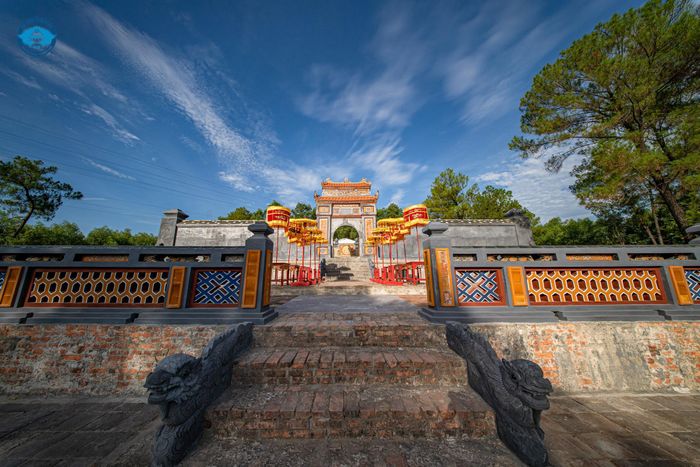 Công trình lăng mộ Nghi Thiên Chương Hoàng hậu Từ Dũ được trùng tu từ nguồn của Quỹ bảo tồn di sản Huế - Ảnh: TTBTDTCĐH
