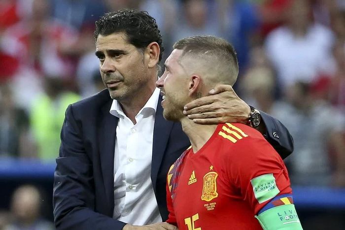  Một huyền thoại khác của Real Madrid là Hierro cũng vừa gia nhập Al Nassr. 