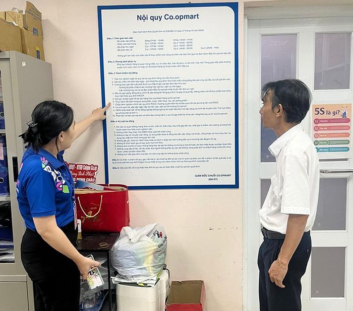 Sở Công Thương phối hợp với các ngành liên quan kiểm tra việc thực hiện tiết kiệm điện theo Chỉ thị số 20/CT-TTg tại Siêu thị Co.opmart Sa Đéc