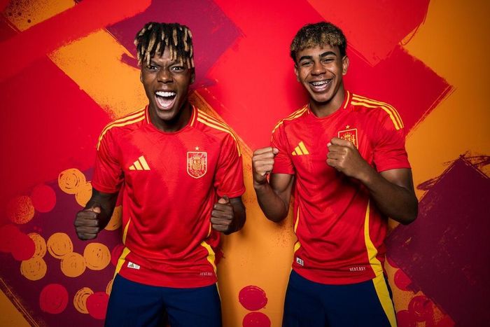  Nico Williams và Yamal đang là hai "viên ngọc quý" của bóng đá Tây Ban Nha. 