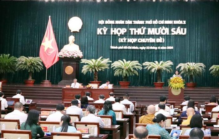 Kỳ họp thứ 16 HĐND TP Hồ Chí Minh khóa X.