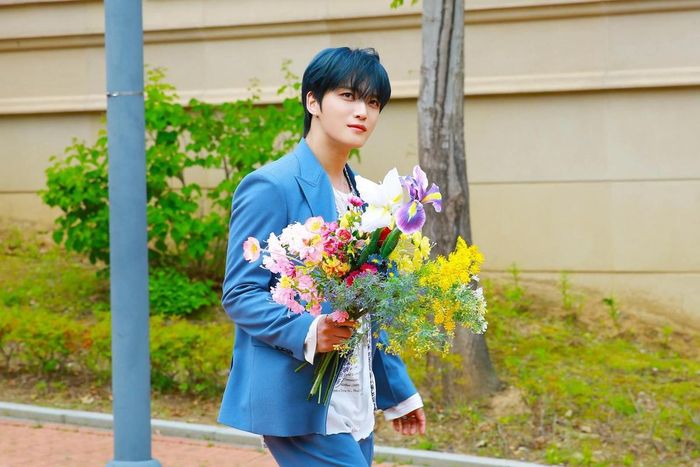 Kim Jae Joong hủy 80.000 bản album đã in sẵn vì lỗi chính tả. 