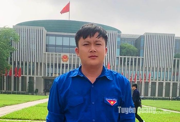 Anh Bàn Văn Hoàng.