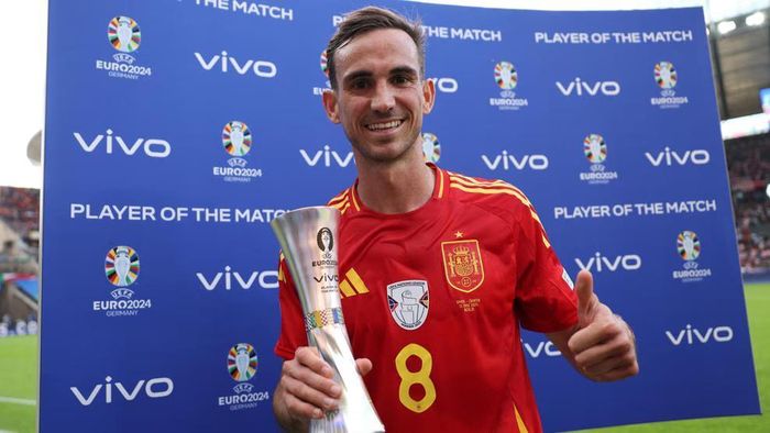 Fabían Ruiz đang thi đấu thăng hoa cùng Đội tuyển Tây Ban Nha. Ảnh: UEFA
