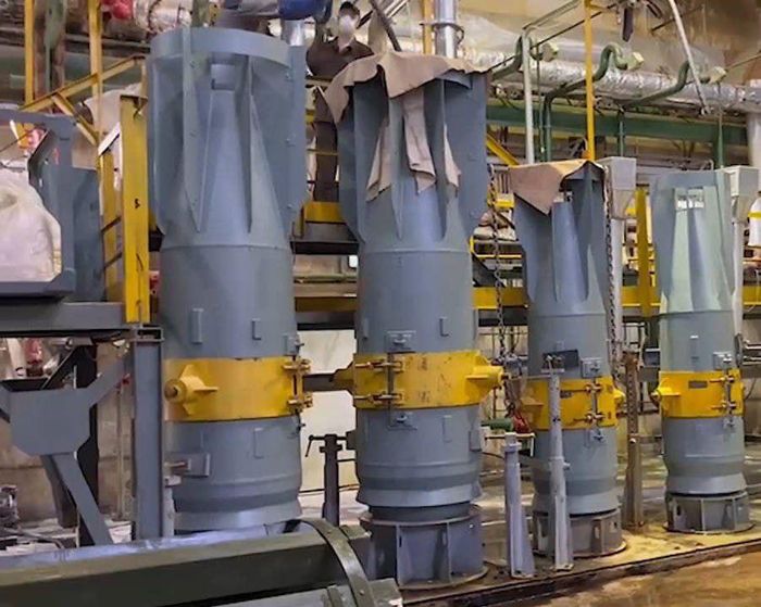 Đối với vũ khí đáng quan tâm nhất, cần nhấn mạnh FAB-3000 là loại bom có sức nổ mạnh trọng lượng 3.000 kg được phát triển từ thời Liên Xô.