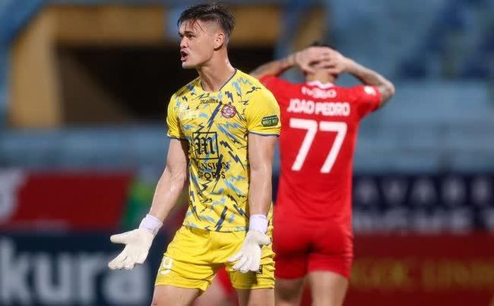 Patrik Lê Giang xứng đáng là thủ môn hay nhất Night Wolf V-League 2023/24. Ảnh: Hoàng Linh