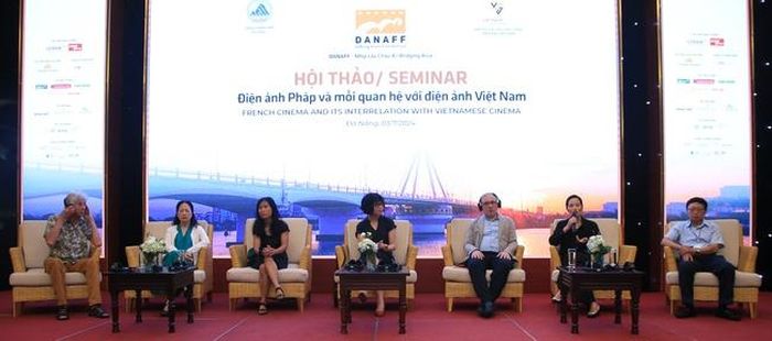 Các diễn giả tại hội thảo