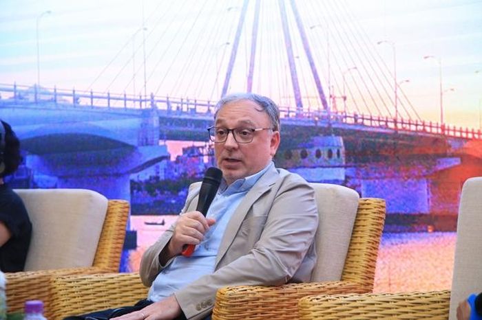 Ông Jérémy Segay (đại diện Viện Pháp tại Việt Nam)