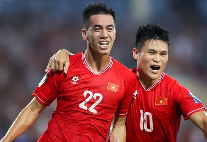 ĐT Việt Nam với Tiến Linh, Tuấn Hải vẫn là hy vọng lớn nhất với người hâm mộ nước nhà lúc này. Ảnh: Hoàng Linh