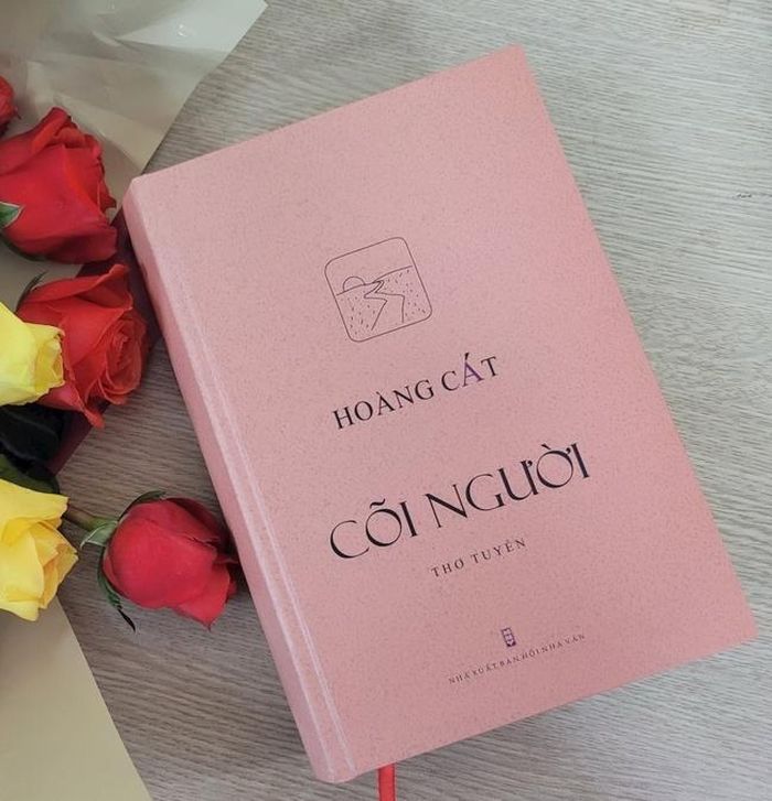 Tập thơ "Cõi người" của Hoàng Cát