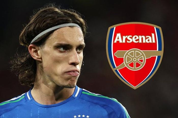 Arsenal muốn chiêu mộ "Nesta mới"