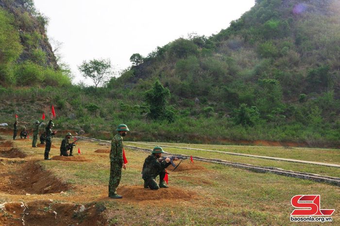 Huấn luyện chiến sĩ mới tại Tiểu đoàn Bộ binh 1, Trung đoàn 754. Ảnh: Khải Hoàn