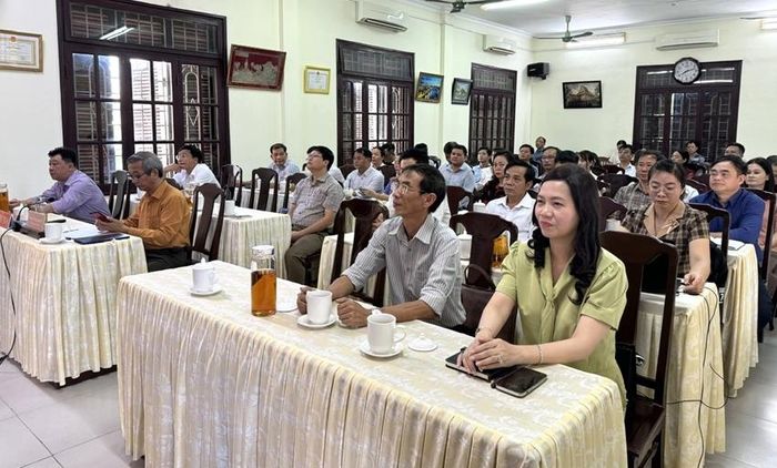 Đội ngũ báo cáo viên pháp luật và tuyên truyền viên pháp luật , công chức pháp chế tham dự tại điểm cầu Thừa Thiên Huế