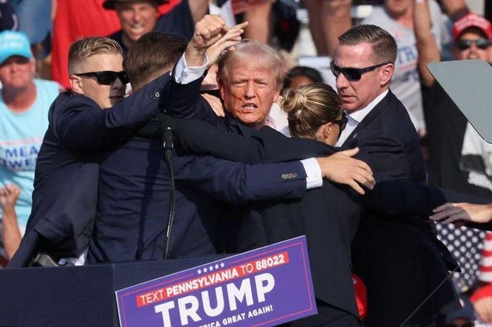 Vụ nổ súng xảy ra chưa đầy 4 tháng trước cuộc bầu cử ngày 5/11, khi ông Trump phải đối mặt với cuộc tái tranh cử với Tổng thống Đảng Dân chủ Joe Biden.