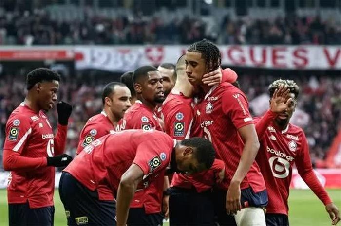 Leny Yoro đã trải qua một mùa giải thành công cùng Lille